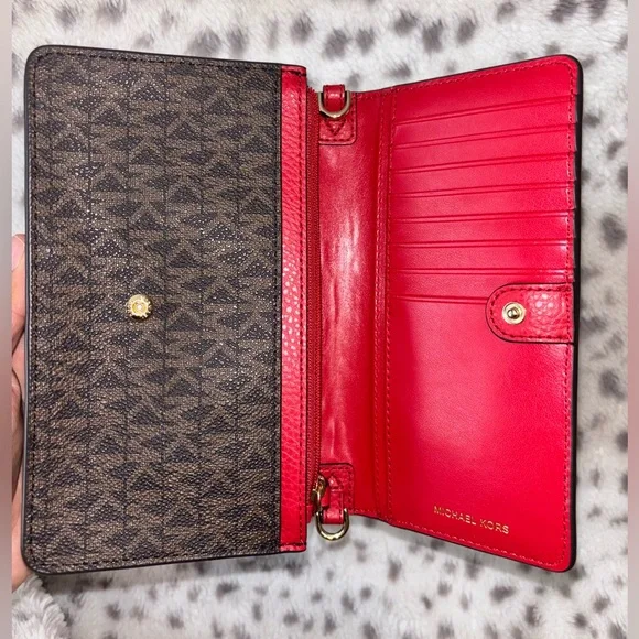 MICHAEL KORS JET SET CHARM SMALL STUDDED CELLPHONE CROSSBODY BAG